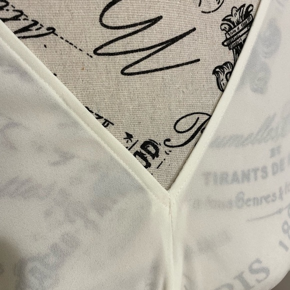 Ralph Lauren Women's Cream soft blouse - Picture 5 of 10